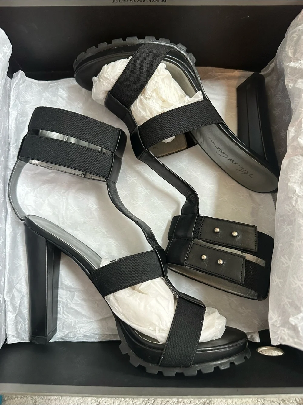 NIB Kenneth Cole Black Leather Strappy High-Heel - Women